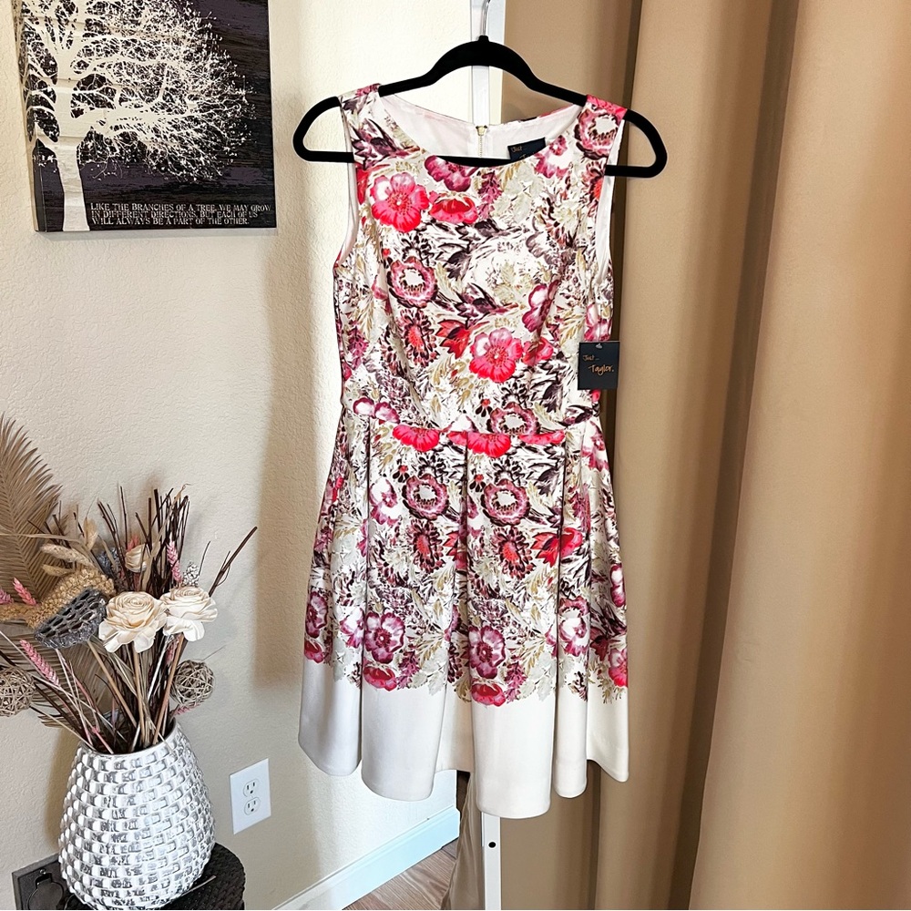 Just...Taylor White Cream Sleeveless Scoop Neck Floral Print Sundress Size 4 NWT